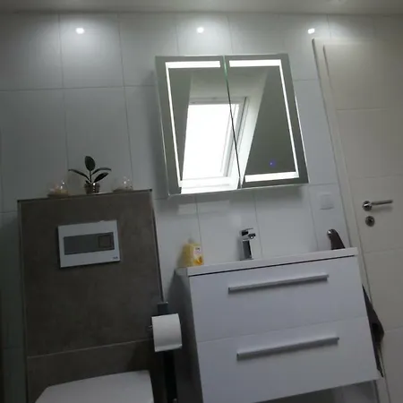 Schoene Komplette In Apartament Wesel (North Rhine-Westphalia)