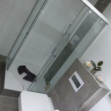Apartament Schoene Komplette In *
