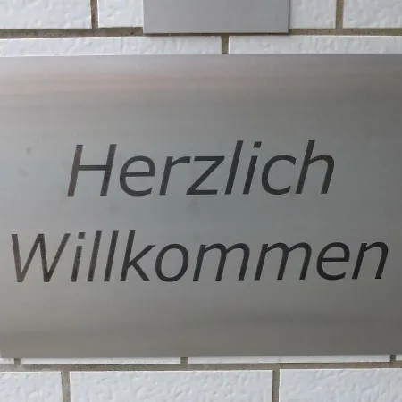 Schoene Komplette In Apartament Wesel (North Rhine-Westphalia)