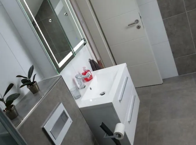 Schoene Komplette In * Wesel (North Rhine-Westphalia)