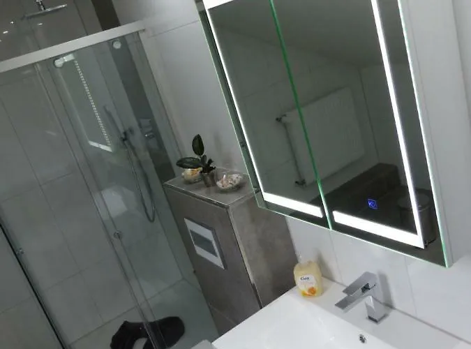 Schoene Komplette In Appartement