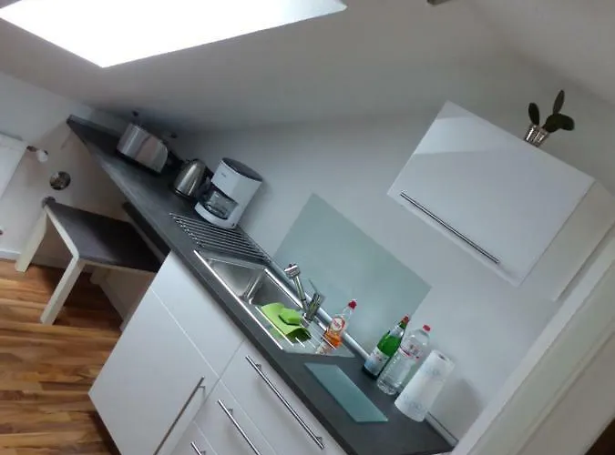 Schoene Komplette In *